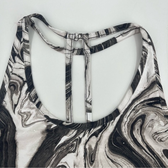 Threads 4 Thought NWT ReActive Sports Athetic Bra Grey White MarblexL - Picture 2 of 10